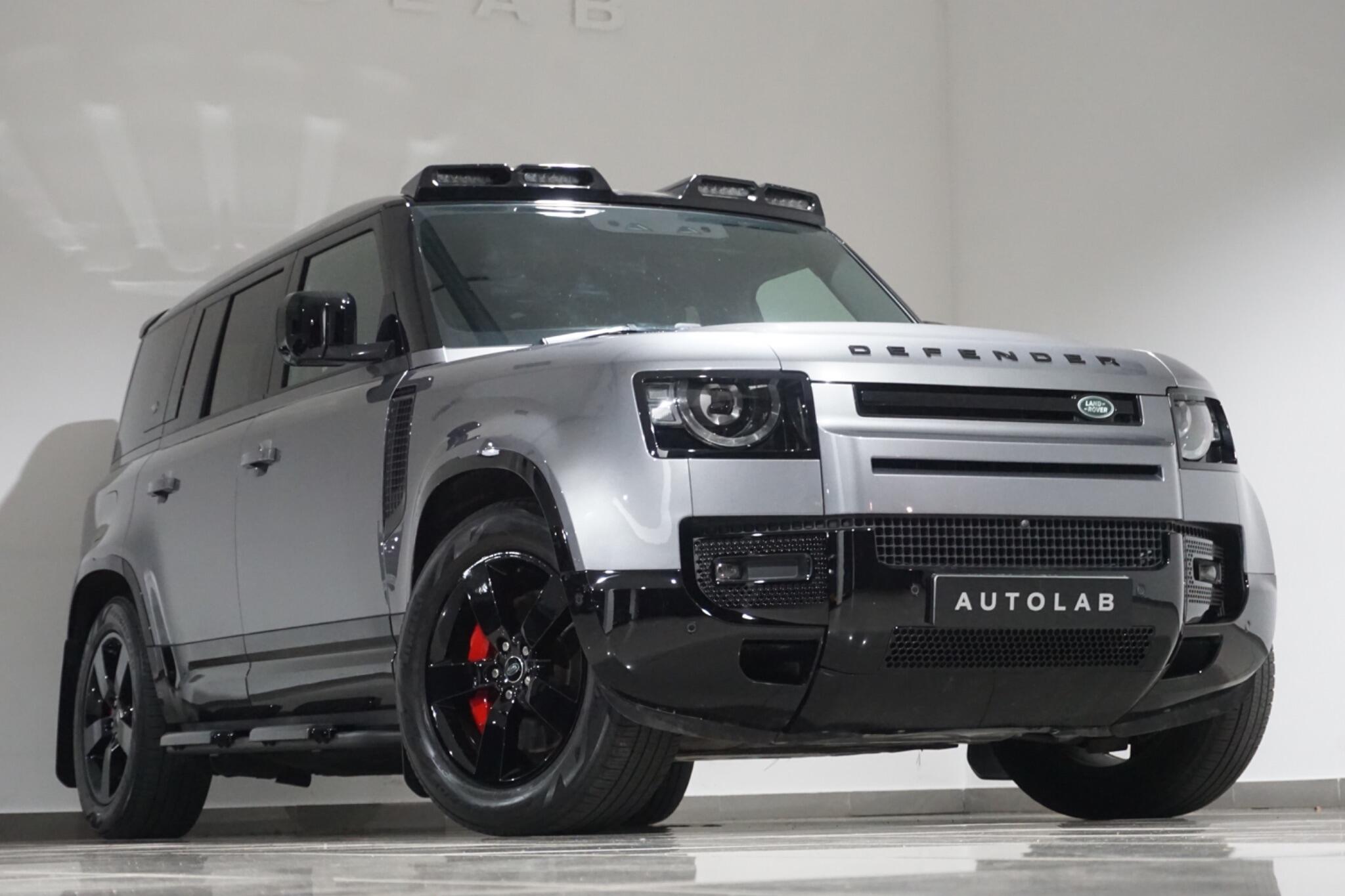 Land Rover Defender 110 3.0 D300 MHEV X-Dynamic SE SUV 5dr Diesel Auto 4WD Euro 6 (s/s) (300 ps)